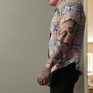 Retro pattern western collared graphic tee short sleeve button up dress shirt